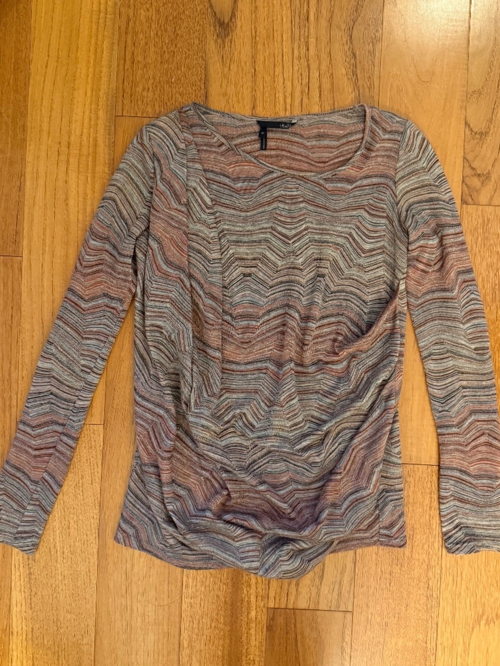*LIKE NEW* Vintage Obakki light-weight knit top (S/M)